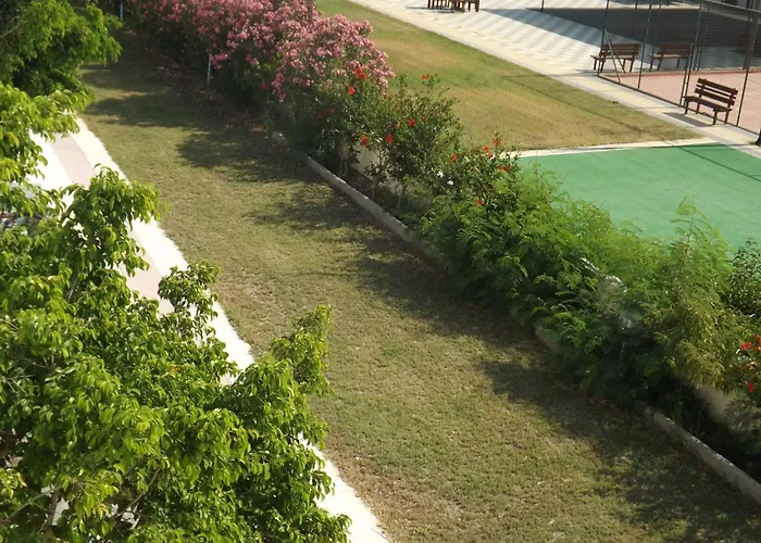 Leonidas Hotel&studios 2* Cos