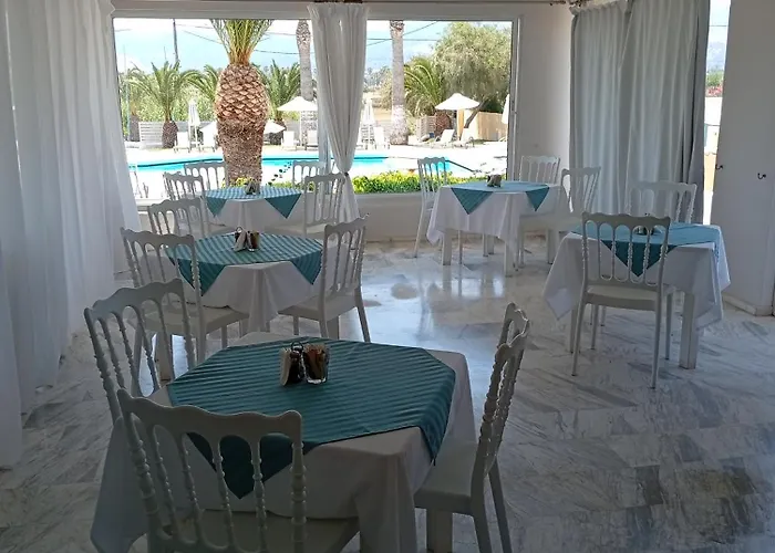 Leonidas Hotel&studios