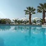 מלון Leonidas & העיירה קוס