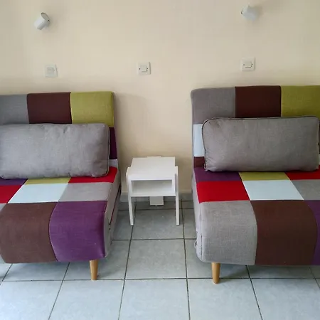 Leonidas Hotel&studios Hotel 2*