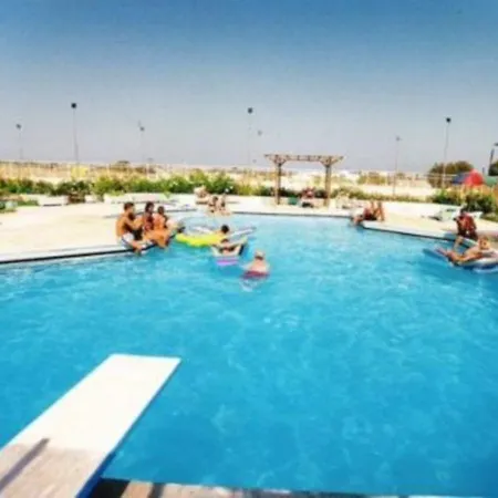 Leonidas Hotel&studios Hotel Cos