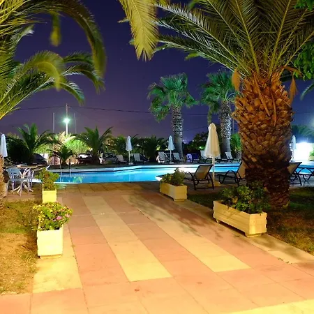 Hotel Leonidas Hotel&studios Cos