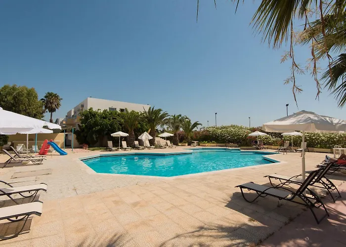 Leonidas & Hotel Kos-stad